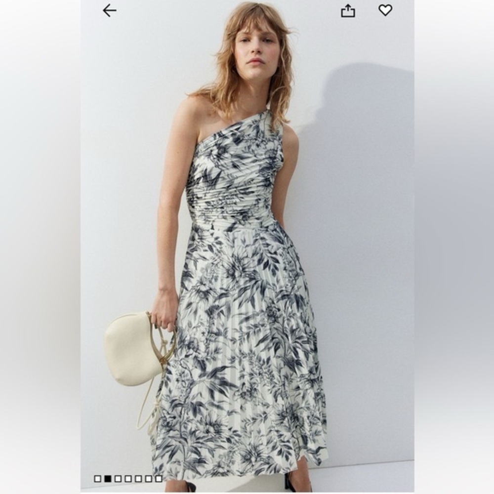New w/Tags H&M One-Shoulder Black and White Floral Dress
